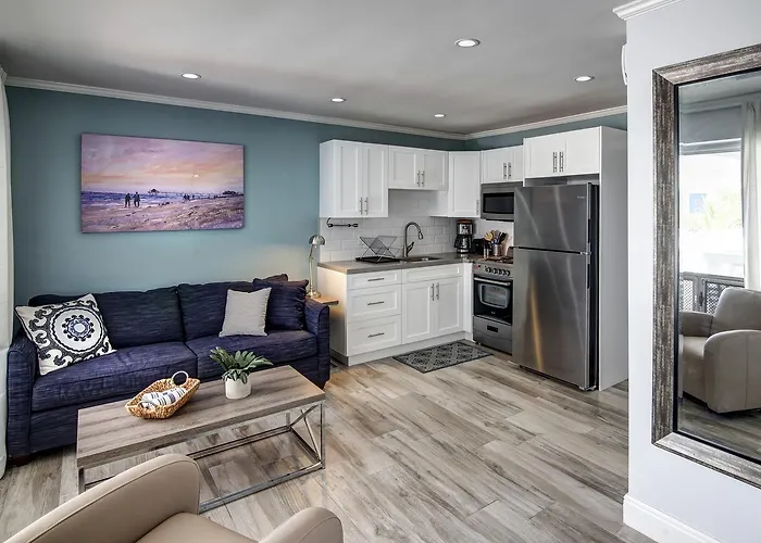 May-Dee Suites In Florida