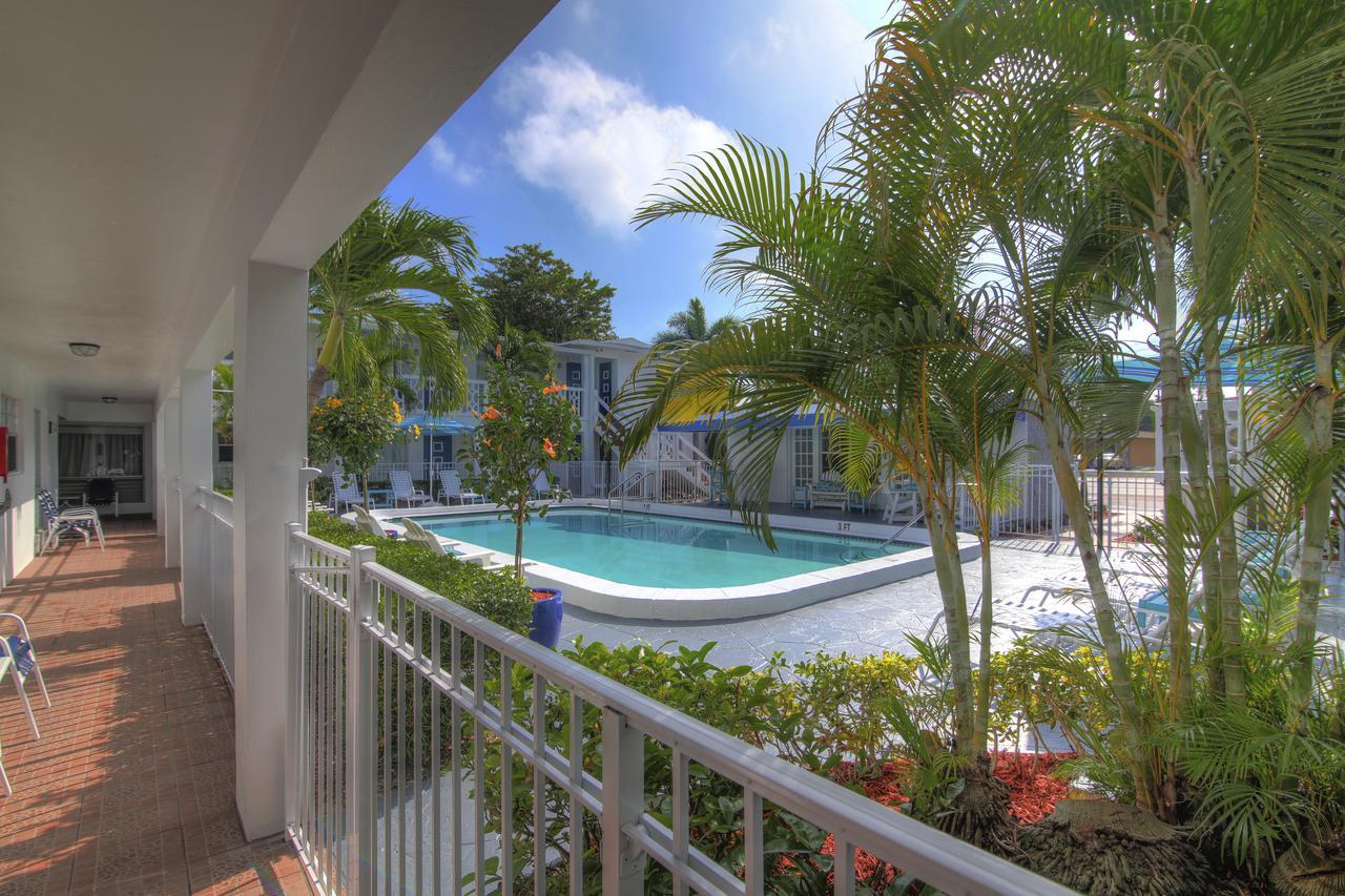 Hotel May-dee In Florida 3*
